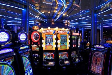 Live in-play badminton betting on ajudan 88 with real-time score and updated odds
